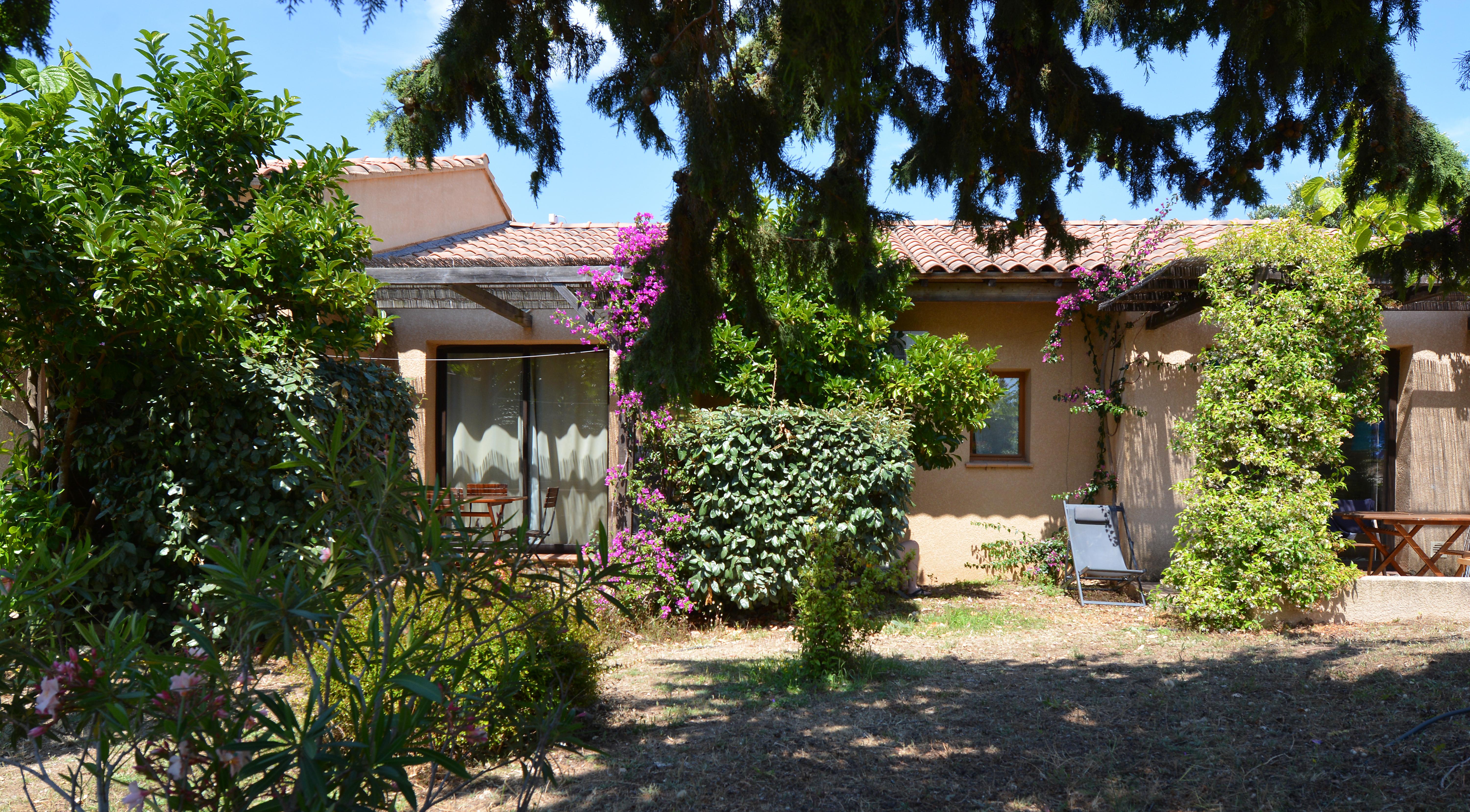 Residence Alba Rossa Serra-di-Ferro  Exterior photo