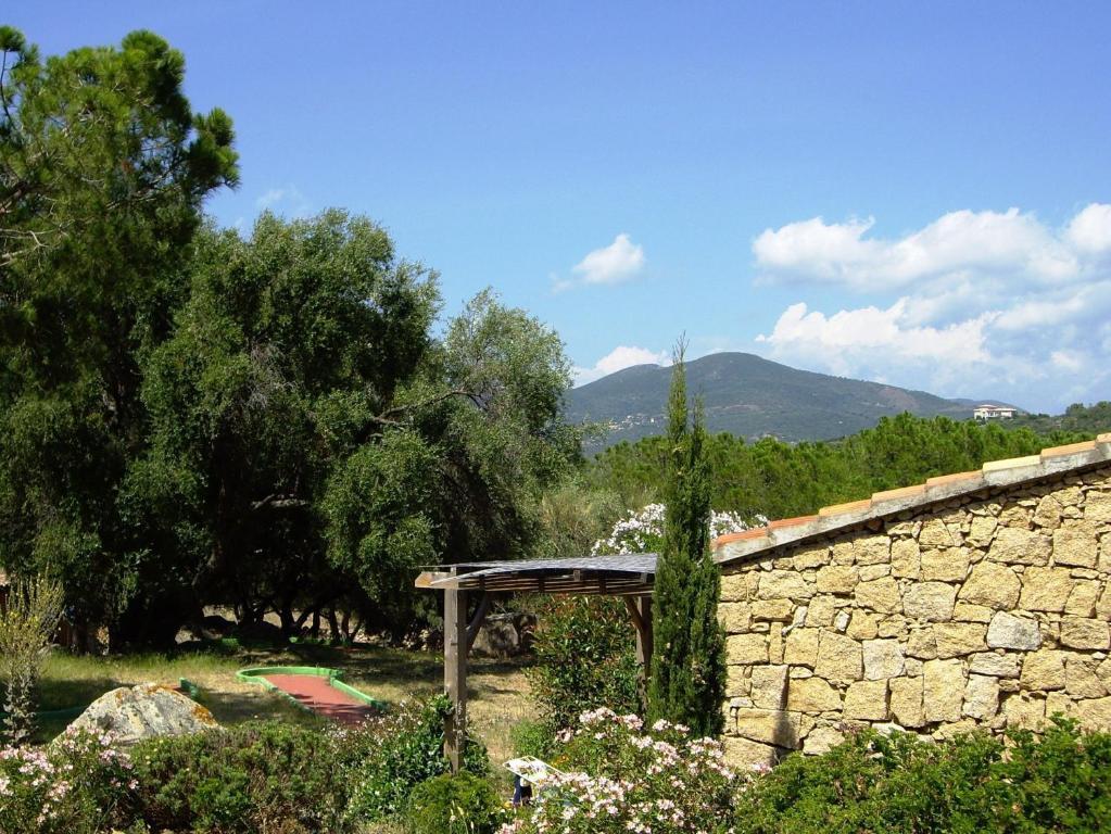 Residence Alba Rossa Serra-di-Ferro  Exterior photo