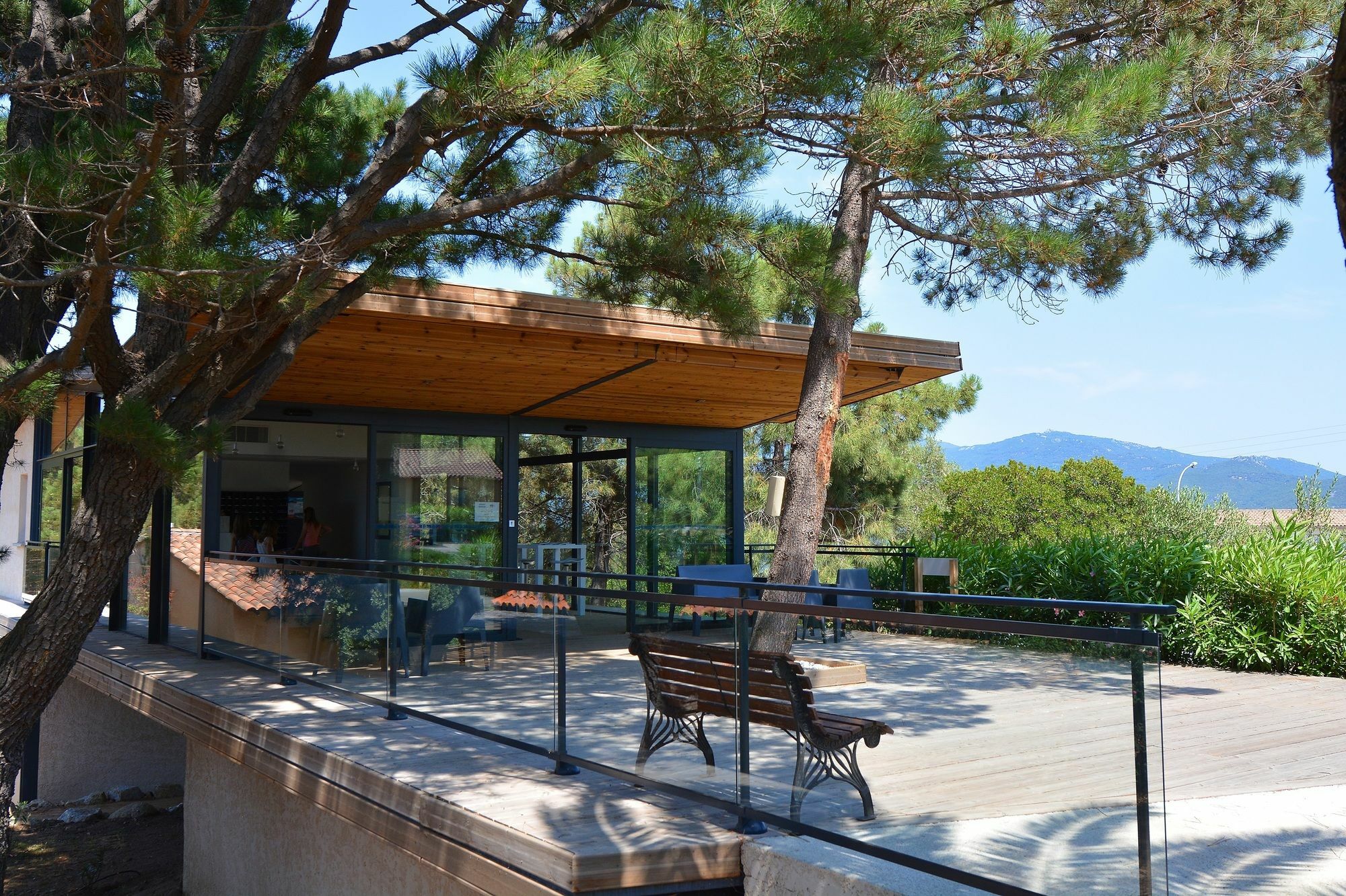 Residence Alba Rossa Serra-di-Ferro  Exterior photo